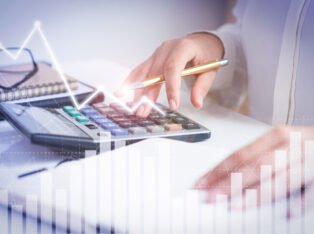 A criação da CBS (Contribuição sobre Bens e Serviços) e do IBS (Imposto sobre Bens e Serviços) trouxe consigo a consolidação da não cumulatividade por meio do crédito financeiro